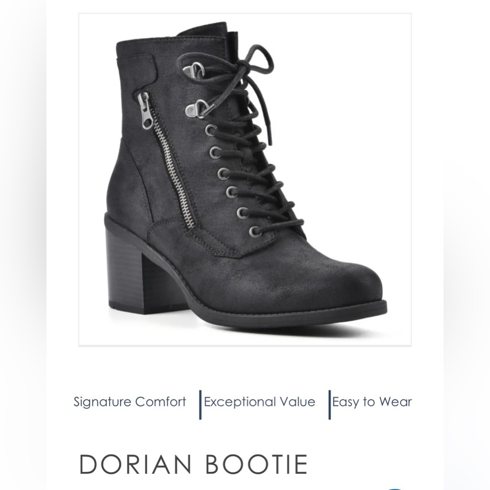 Women’s White Mountain Black Ankle Combat Booties